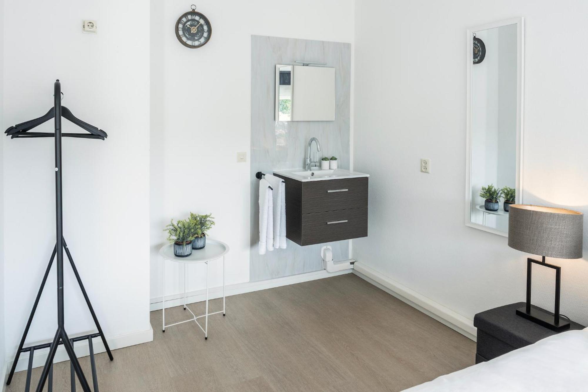 Prime Location Apt W Wifi & Near Poppodium 013 Tilbourg Extérieur photo