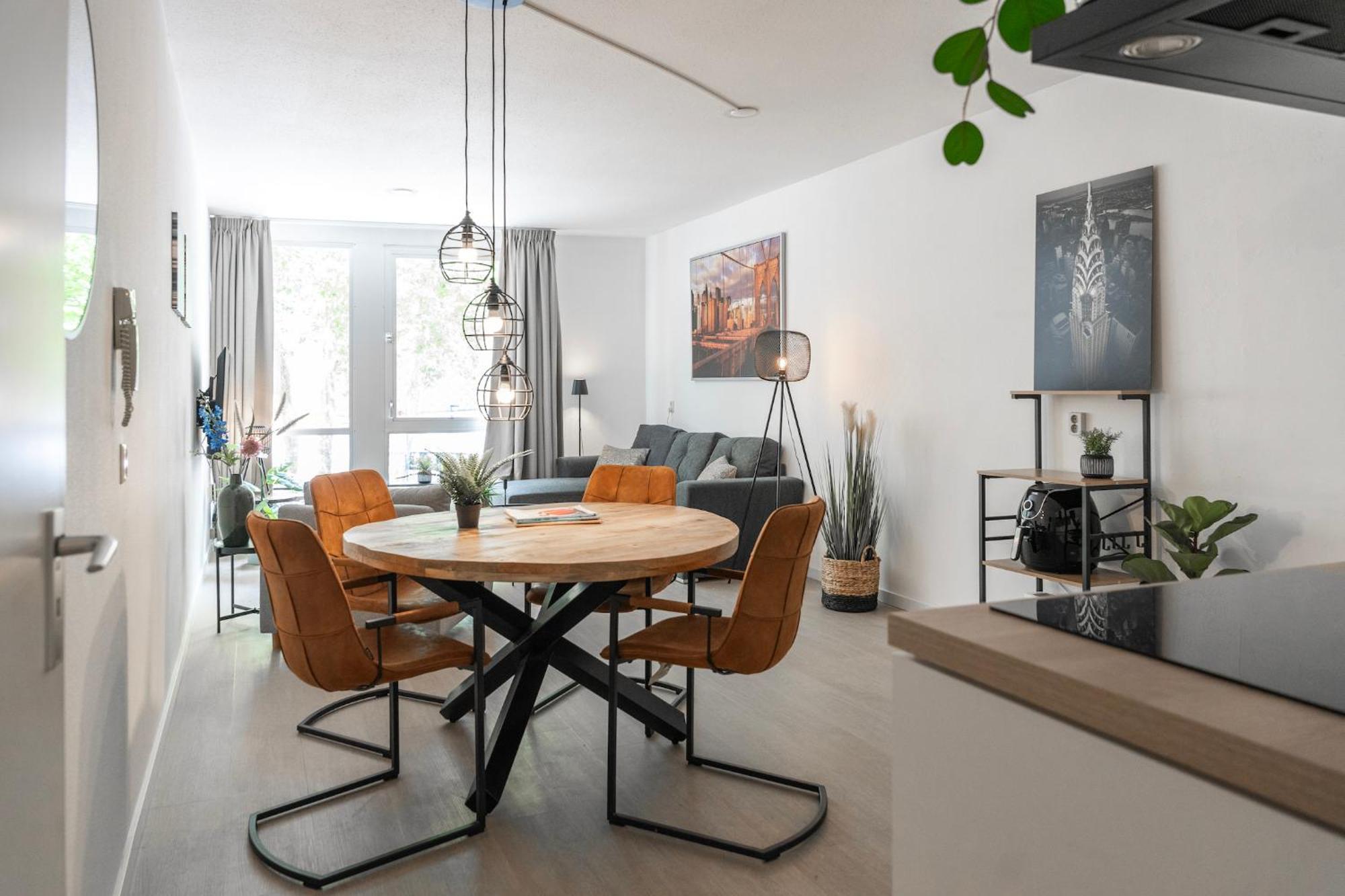 Prime Location Apt W Wifi & Near Poppodium 013 Tilbourg Extérieur photo