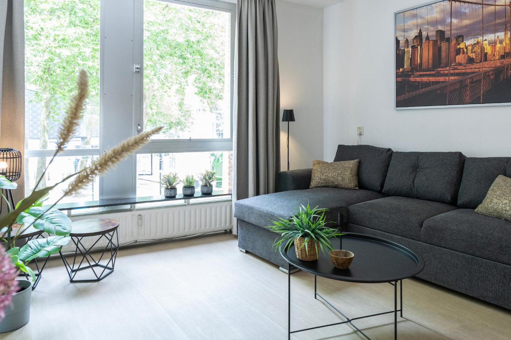 Prime Location Apt W Wifi & Near Poppodium 013 Tilbourg Extérieur photo